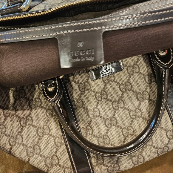 GUCCI GG Supreme Medium Joy Boston Bag - Picture 5 of 6